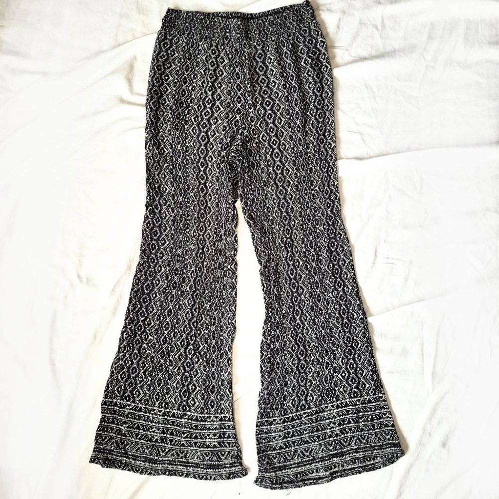 Aeropostale Black & White Print Palazzo Pant